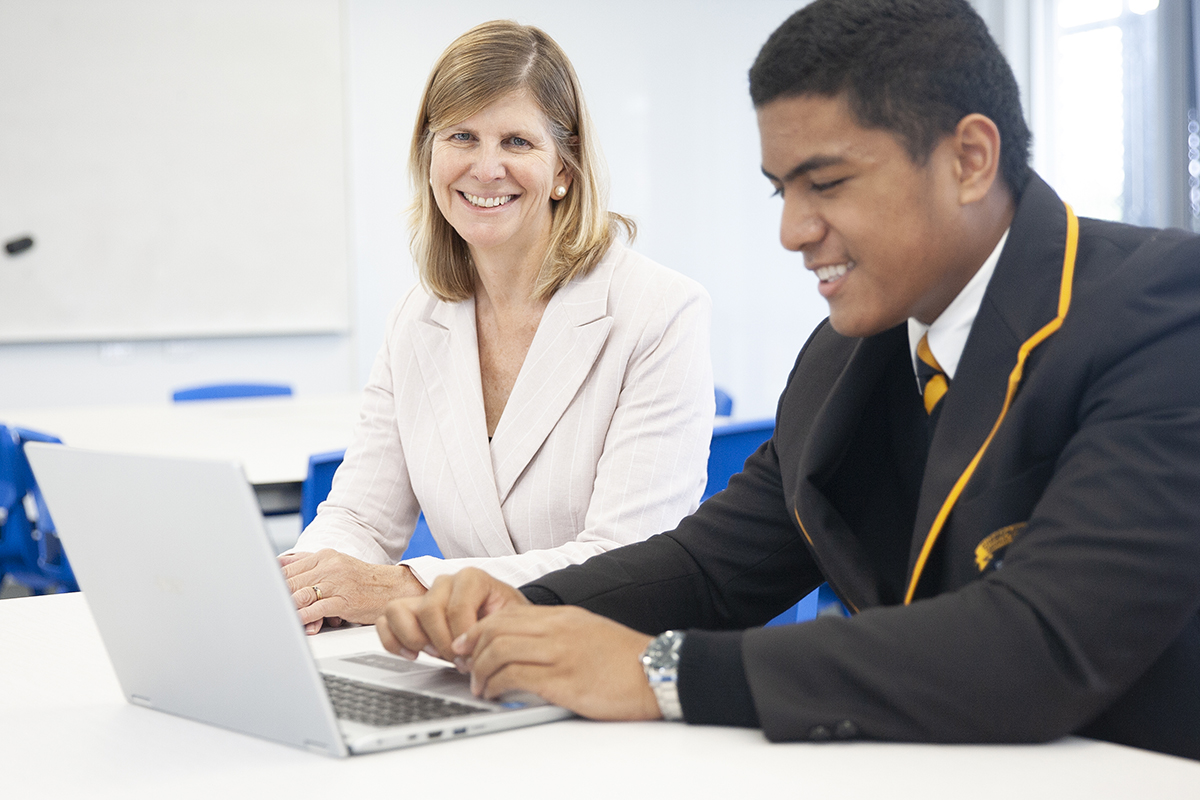 Teachers’ Guild Award recipient Charlotte Buxton and student. Teacher and student complete mathematics online learning modules