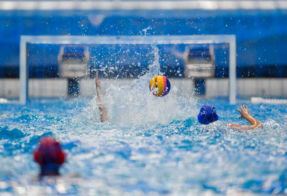 Students play water polo Students play water polo.