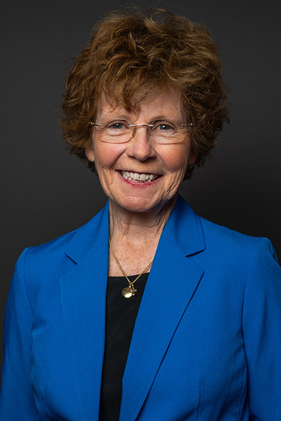 Elizabeth_Denny Ms Elizabeth Denny