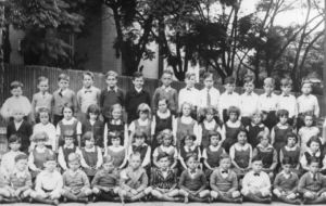 St James Catholic Primary School Forest Lodge students circa 1935