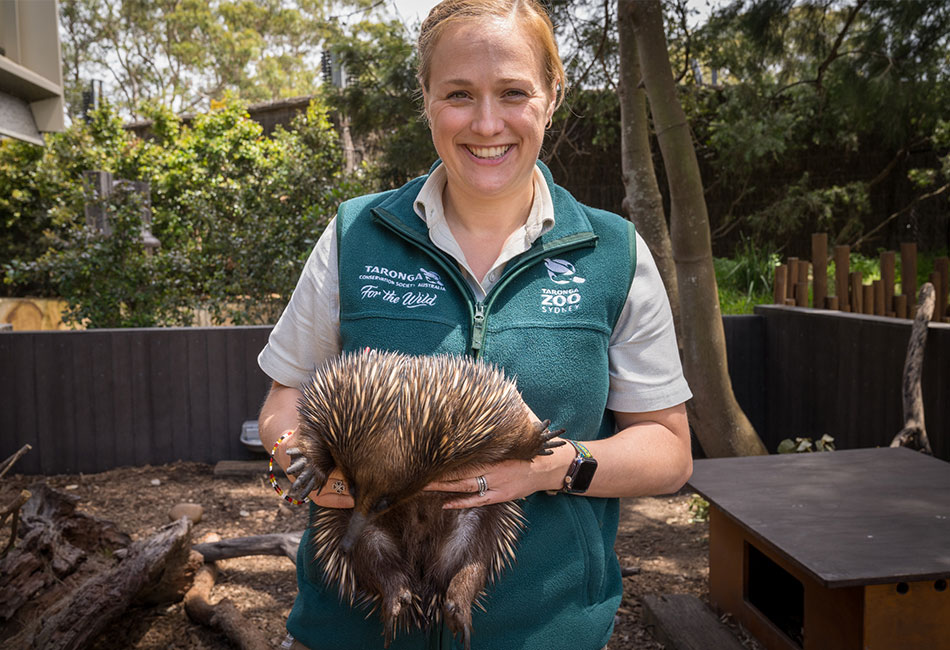Georgina Cairns Taronga Zoo Sydney education officer